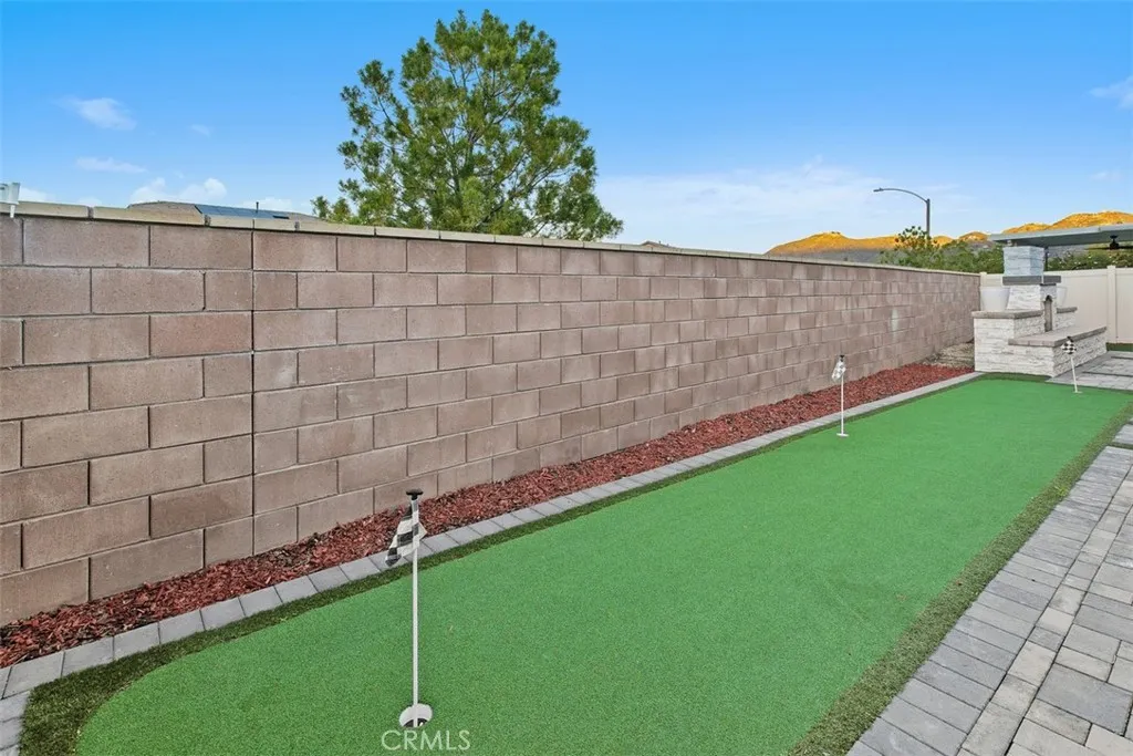 29120 Tanoak, Lake Elsinore, California 92530 home-pic-17